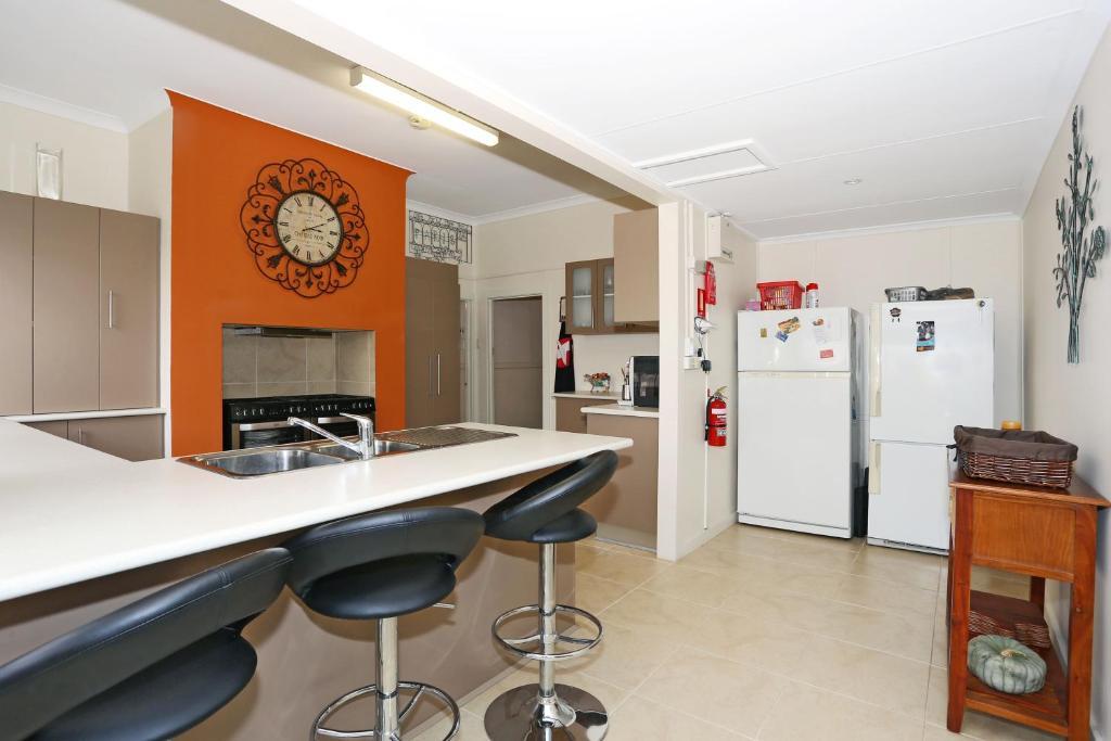 Busselton Guest House ภายนอก รูปภาพ