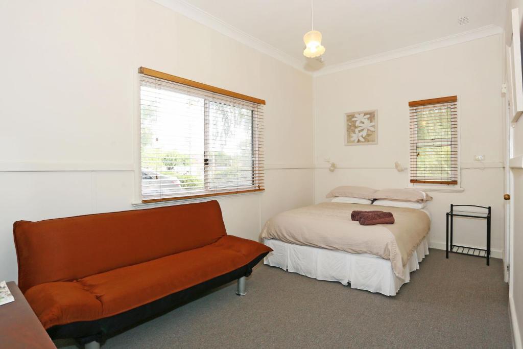 Busselton Guest House ภายนอก รูปภาพ