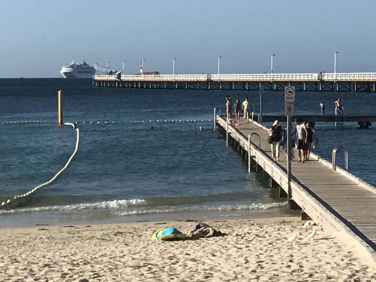 Busselton Guest House ภายนอก รูปภาพ